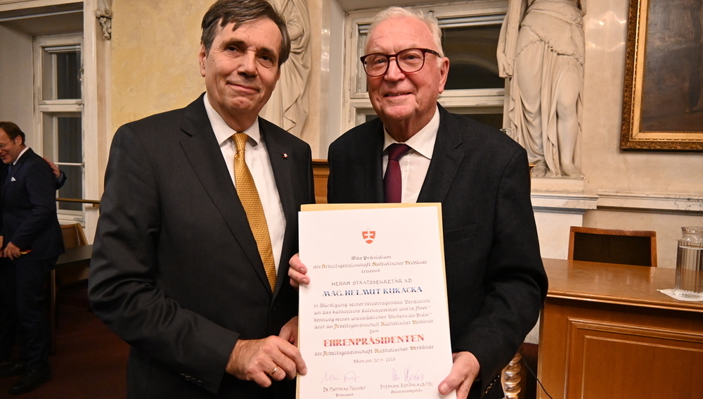 v.l.: Matthias Tschirf, Helmut Kukacka