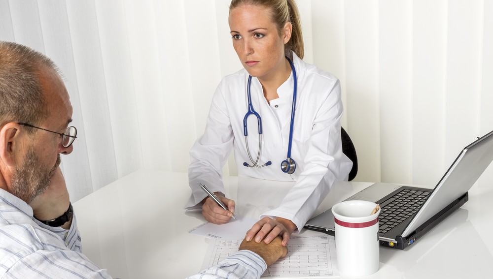 Patient und Ärztin im Gespräch