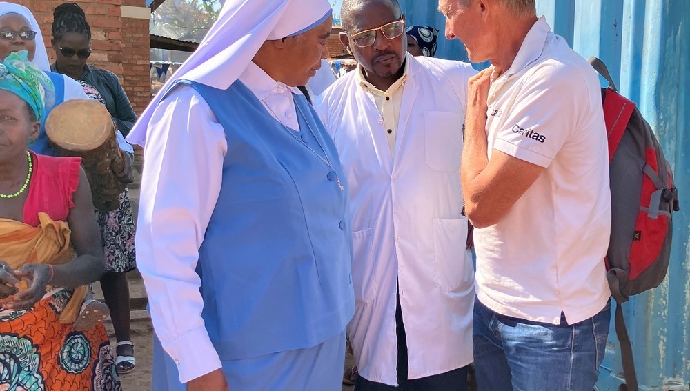 Schwester Godelive Miburo und Georg Gnigler (Caritas Steiermark)
