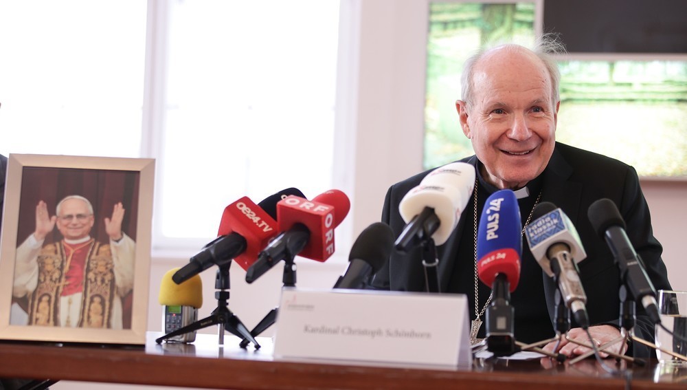 Pressegespräch zu neuem Papst Leo XIV. mit Kardinal Schönborn