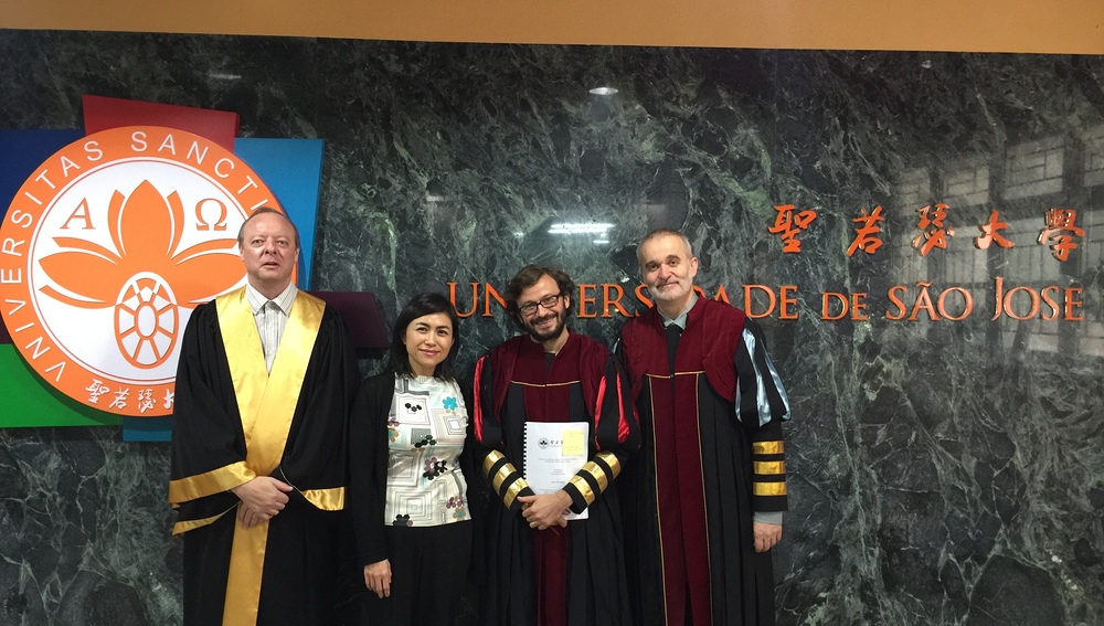 Steyler Missionar P. Franz Gassner SVD (re.) an Universität Macao in China