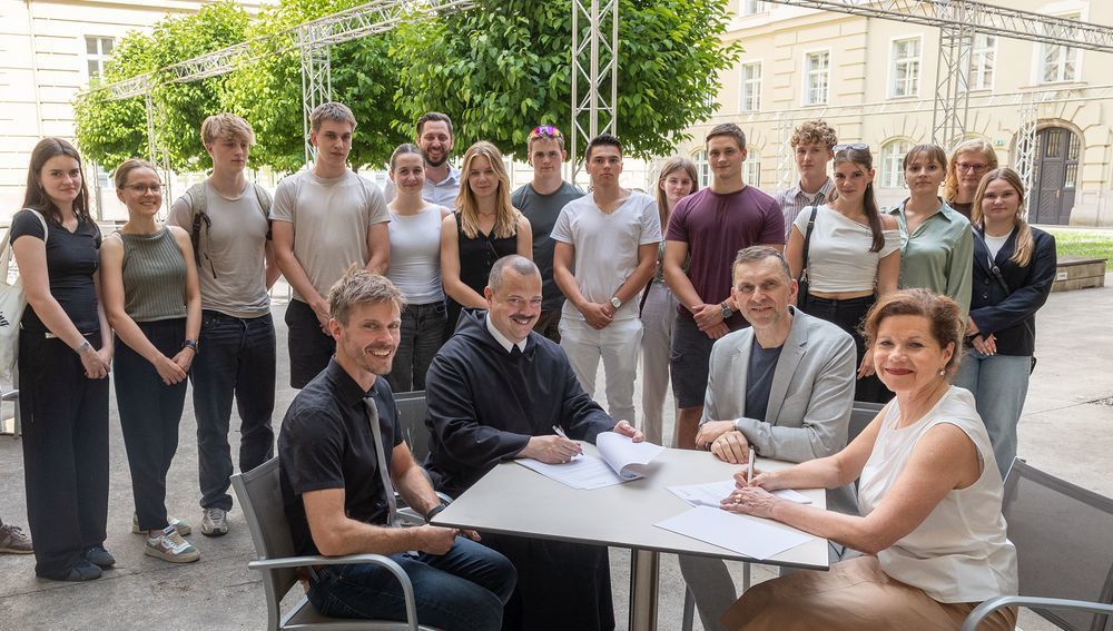 Vertragsunterzeichnung Stiftsgymnasium Admont und Montanuniversität Leoben