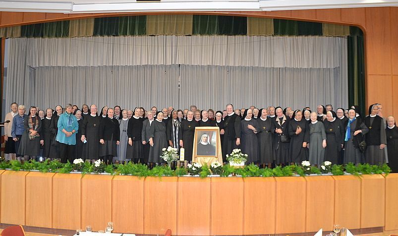 Kreuzschwestern feiern 200. Geburtstag ihrer Gründerin