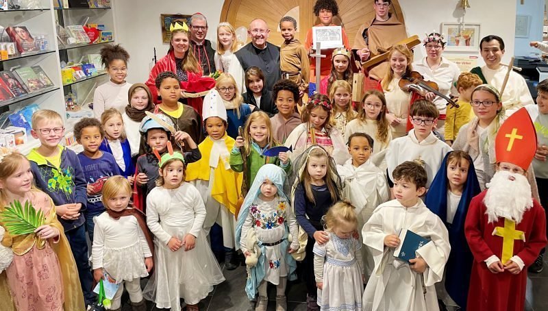 'Santosanti'-Feier bei missio in Wien