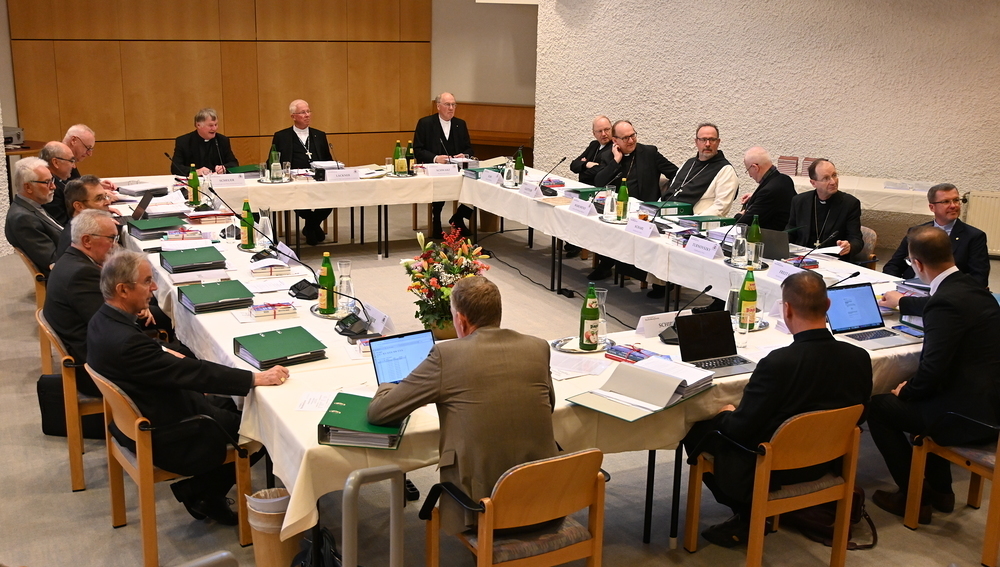 Vollversammlung der Bischofskonferenz (3.-6.11.2025, Wien, Am Spiegeln)