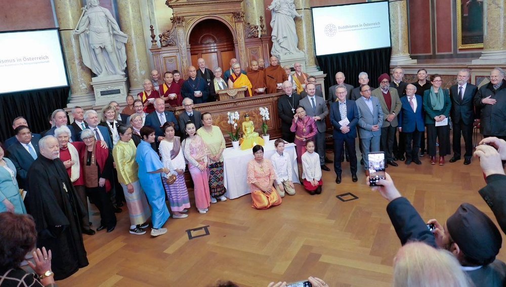 Festakt '40 Jahre Anerkennung des Buddhismus' an der Universität Wien