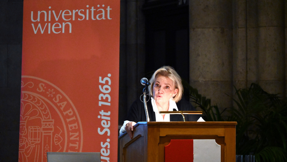 Eröffnungsansprache zur Tagung 'Krise der Demokratie – Rolle der Religion' am 28. November 2023 im Wiener Rathaus