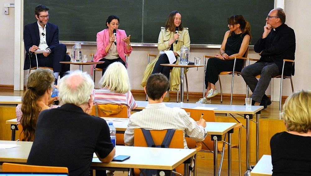 Podiumsdiskussion mit Bischof Hermann Glettler am 31. August 2026