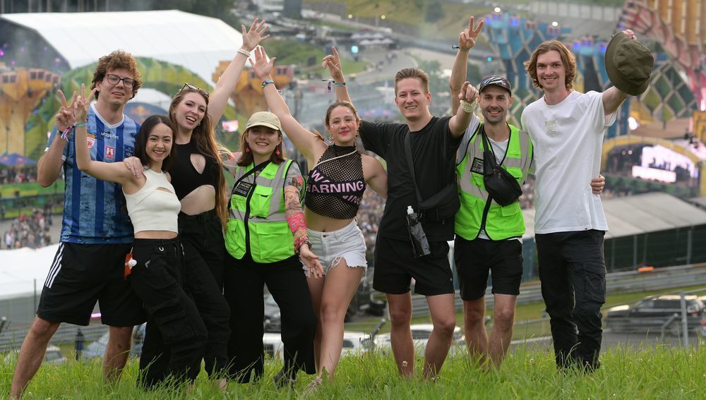 Seelsorgerinnen und Seelsorger am 'Electric Love Festival'