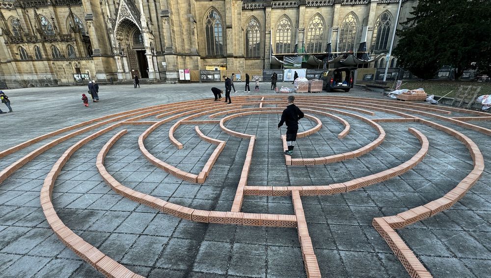 Labyrinth am Linzer Domplatz