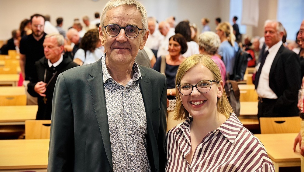 Foto vom 18. Juni 2026 nach der Abschiedsvorlesung von Halbmayr und der Antrittsvorlesung von Spies an der Universität Salzburg