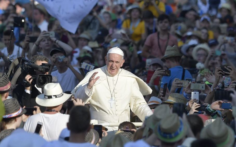 Papst Franziskus beim Ministrantentreffen auf dem Petersplatz