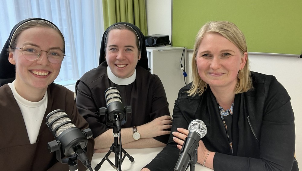 'Insta-Schwestern' Mirjam Maria Schwaiger und Helena Fürst im Interview mit Renate Magerl