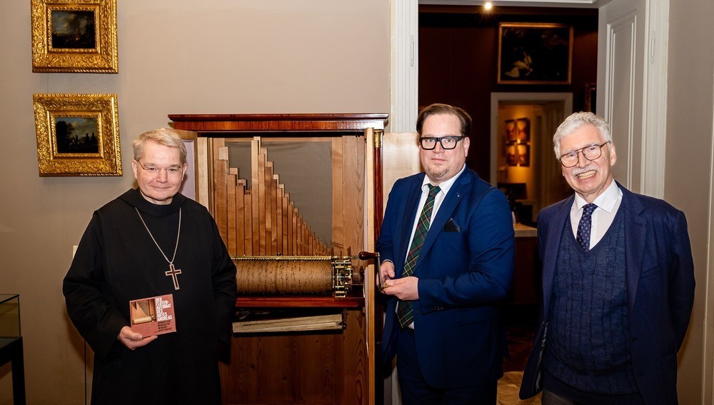 v.l.: Abt Nikolaus, Christoph Wellner (radio klassik), Eduard Strauss