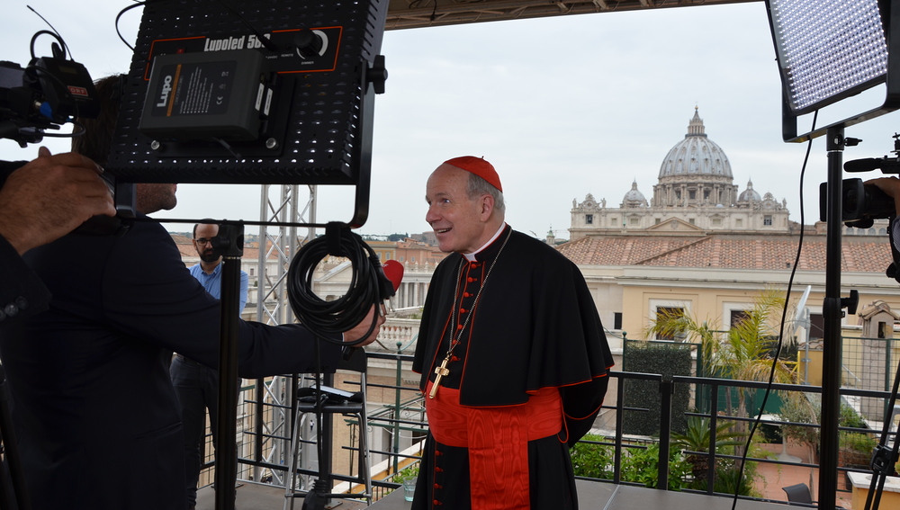 Kardinal Schönborn präsentiert in Rom 'Amoris Laetitia'