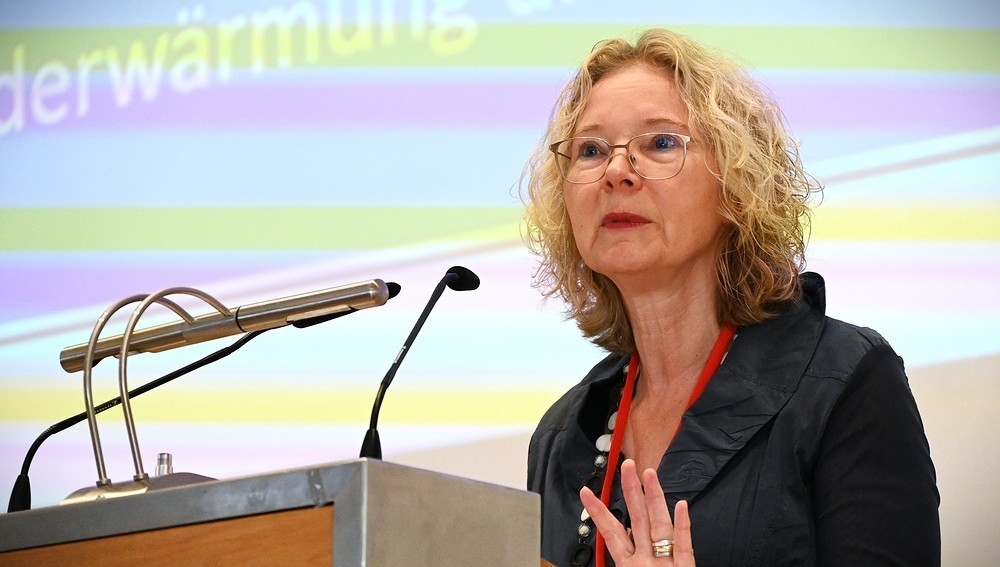 Politikwissenschaftlerin der Universität Göttingen bei ihrem Vortrag am 8. August 2025 bei den Salzburger Hochschulwochen