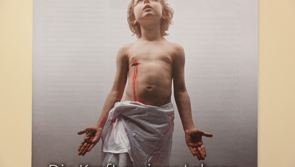 Oster-Sujet von Gottfried Helnwein auf dem Pfarrblatt der Dompfarre St. Stephan (2024)