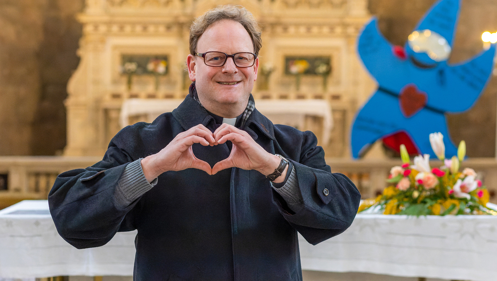 Valentinstagssujet mit Pfarrer Gregor Jansen (Dechant des Stadtdekanats Wien 8/9)