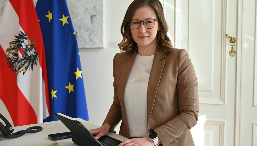 Bundesministerin Claudia Bauer