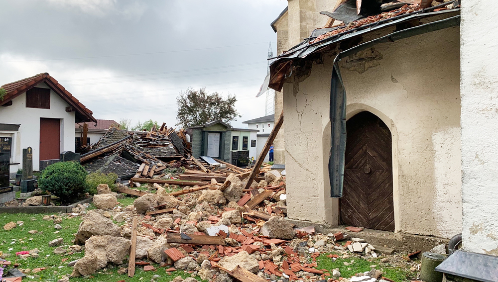 Schwer beschädigt durch die Unwetter: Die Filialkirche St. Marxen in Kühnsdorf/ Sinča vas. 