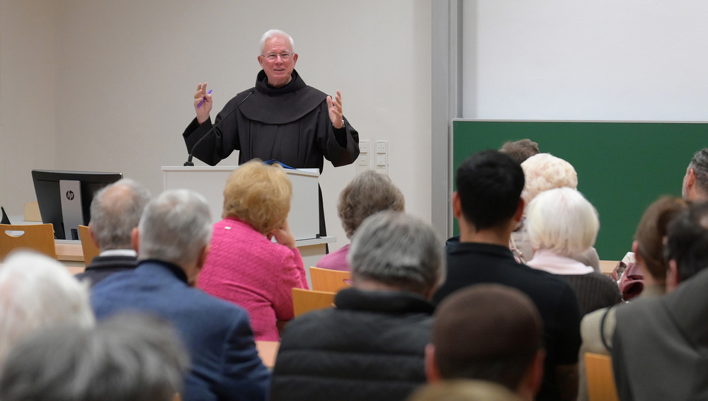 Erzbischof Lackner gab am 14.4.2026 Einblicke wie franziskanisches Denken sein Amt erfüllt 