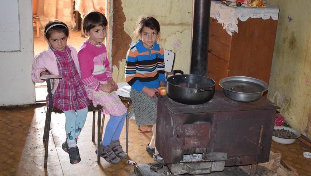 Armenien: Kinder in Not in der Stadt Gyumri