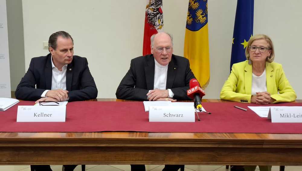 Pressekonferenz zur Sanierung des St. Pöltner Domplatzes am 22. Mai 2024