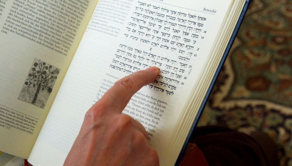 Hebräisch-deutsche Bibel