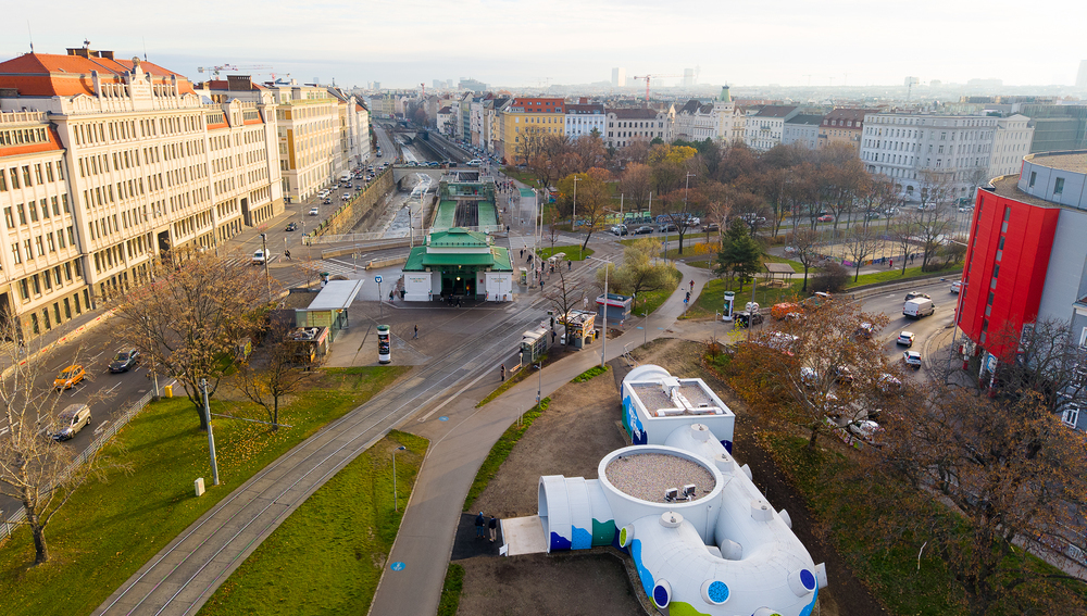 Neues multimediales Infocenter „Über Unten“ informiert über das Jahrhundertprojekt Wiental-Kanal