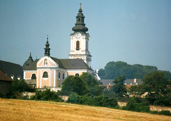 Ostansicht der Wilheringer Stiftskirche