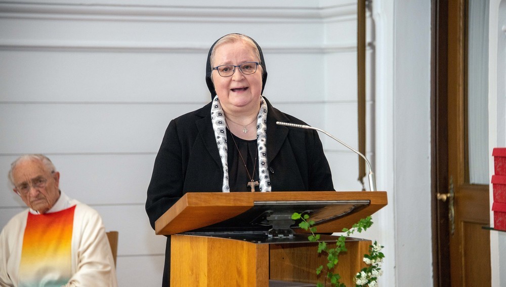 Generaloberin Sr. Angelika Garstenauer