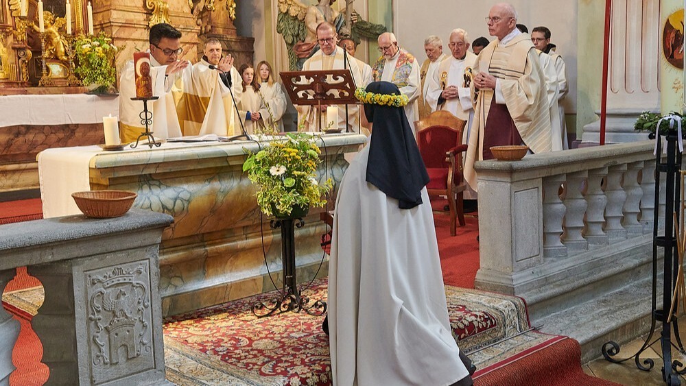 Sr. Erika Maria Radner feierte am 26. April 2025 Ewige Profess
