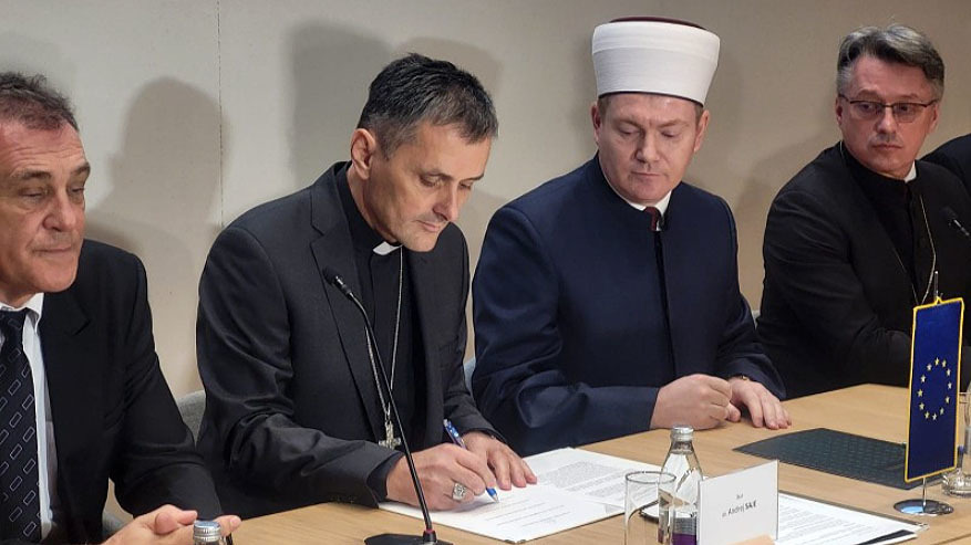 Bischof Saje unterzeichnet Erklärung von Kirchen und Religionsgemeinschaften zu Sterbehilfe