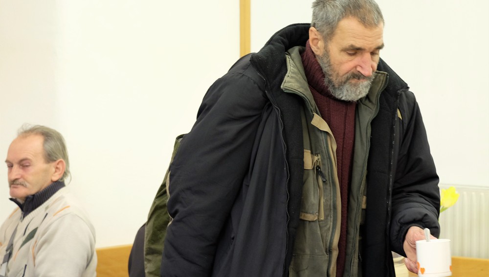 Pfarren und Vereine bieten 22 'Wärmestuben' in Wien für obdachlose Menschen