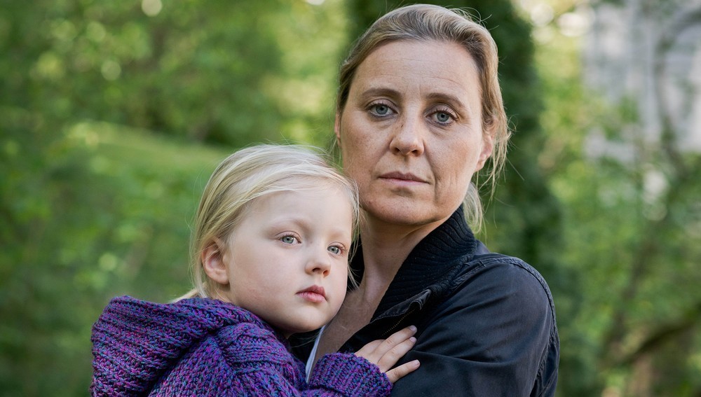 Caritas Kärnten: Frau mit Kind, alleinerziehende Mütter, 'Mütter in Not-Fonds', Gurk, 2. Mai 2022