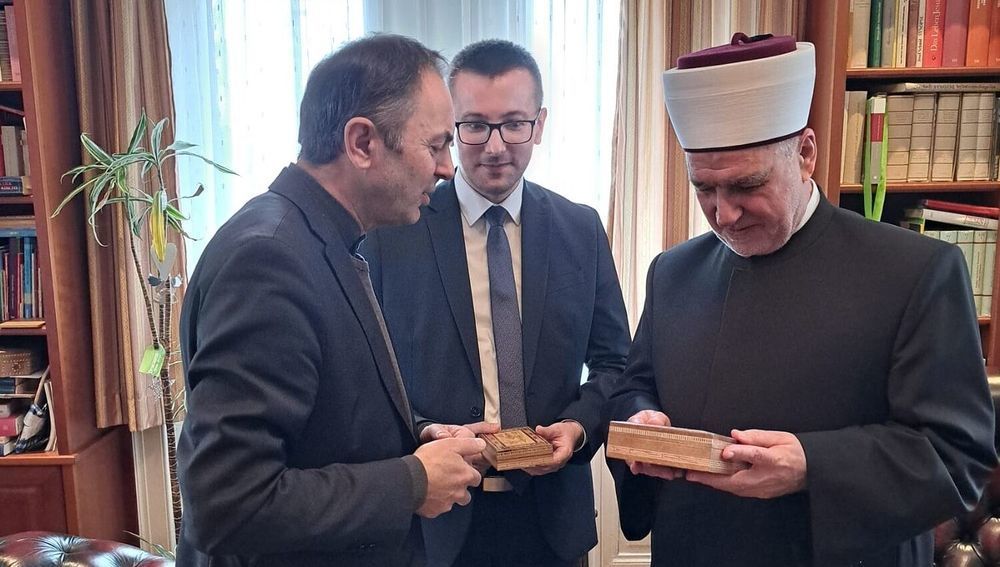 Großmufti Kavasovic (re) bei Wiener Pfarrer Rupprecht