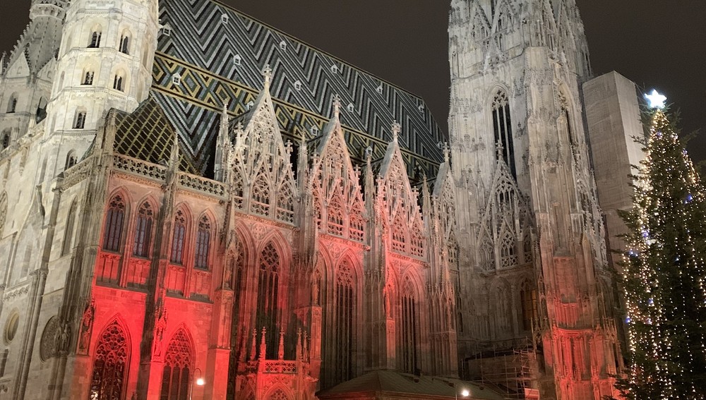 Stephansdom - Red Wednesday
