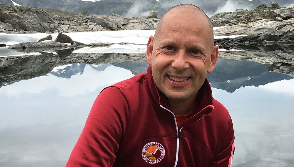 Leiter des Referats für Tourismusseelsorge der Diözese Gurk und Vorsitzender des Arbeitskreises Tourismuspastoral der Katholischen Kirche Österreichs – Bereich 'Pilgern in Österreich'