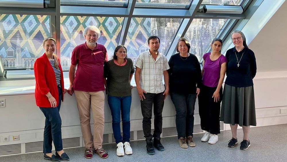 Menschenrechts-Aktivisten aus Kolumbien und Friedensbedienstete des Versöhnungsbundes bei Diözesankommission Weltkirche in Wien
