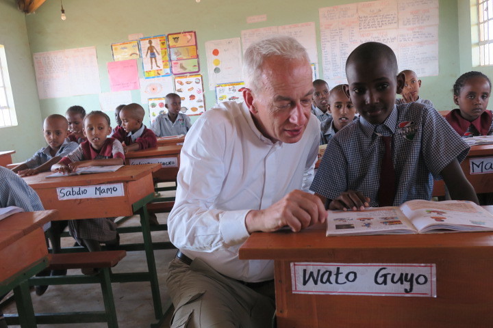 Burgabo-School, Nordkenia, Caritas-Präsident Michael Landau                         