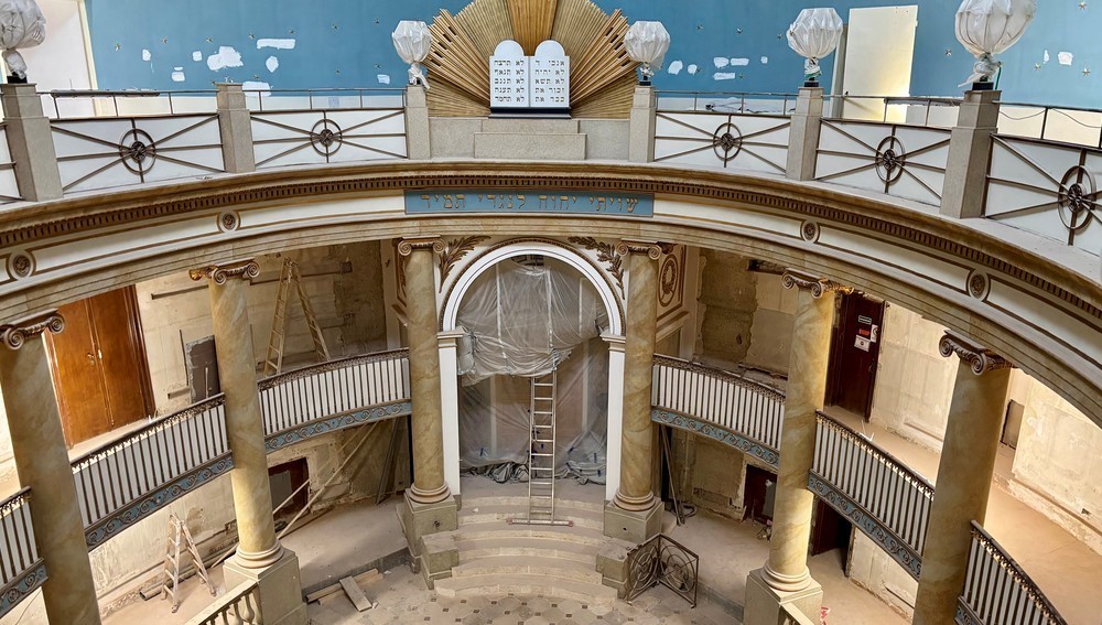 Restaurierung des Wiener Stadttempels