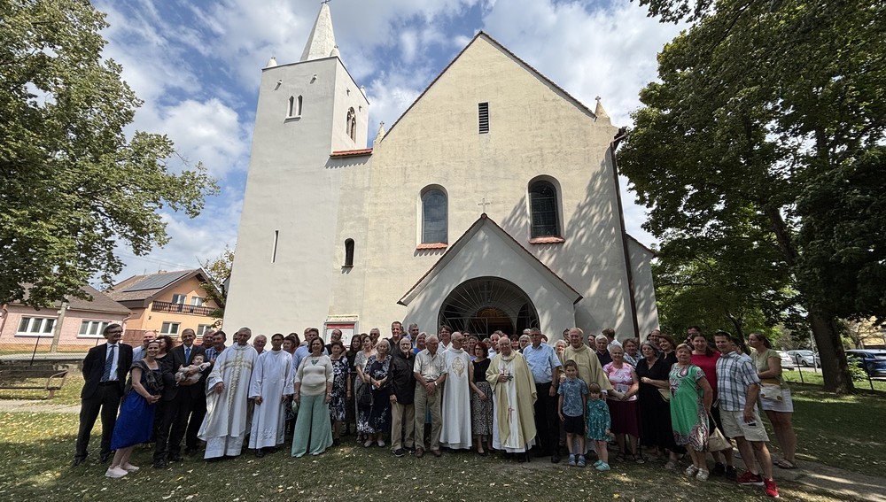 Jubiläumsmesse zum 90er von P. Alois Saghy in Bruck an der Donau